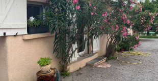 Propose location maisonnette avec piscine près de Béziers