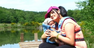 Bien s’équiper pour des vacances en solo avec bébé