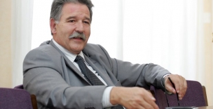 Interview de Richard MALLIE, député des Bouches du Rhône (13), du 20 février 2006